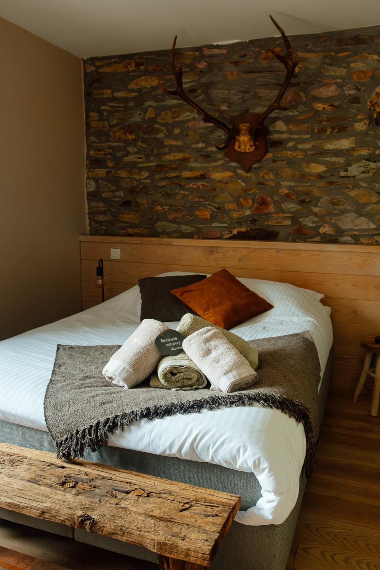 Ma Bauge Bed & Breakfast Libin Екстериор снимка